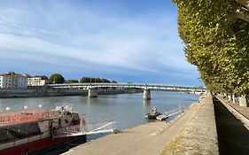 Maison Des Quais